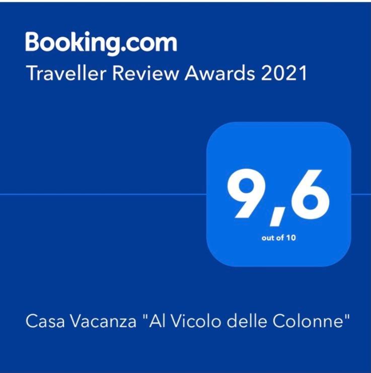 Casa Vacanza "Al Vicolo Delle Colonne" Salerno Exteriör bild