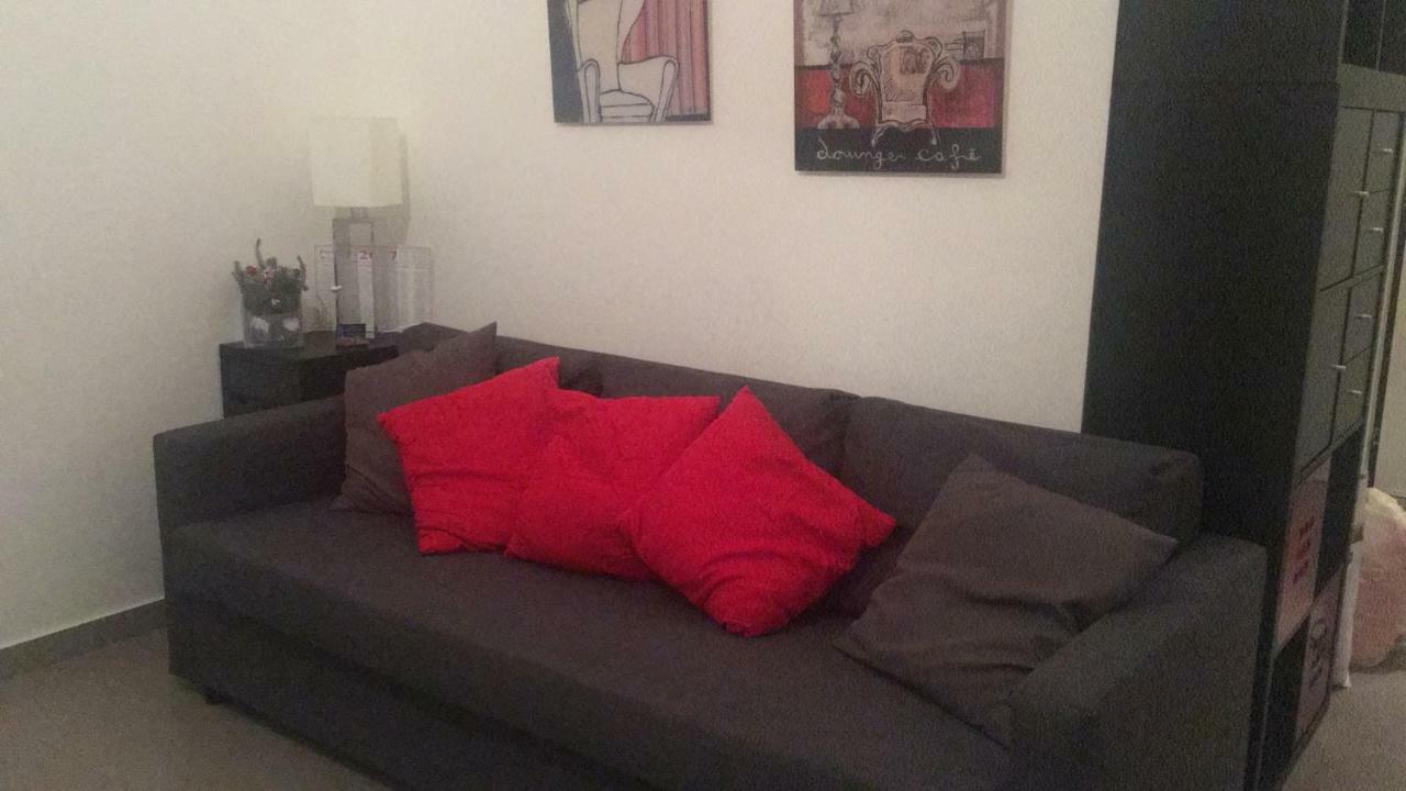 Casa Vacanza "Al Vicolo Delle Colonne" Salerno Exteriör bild